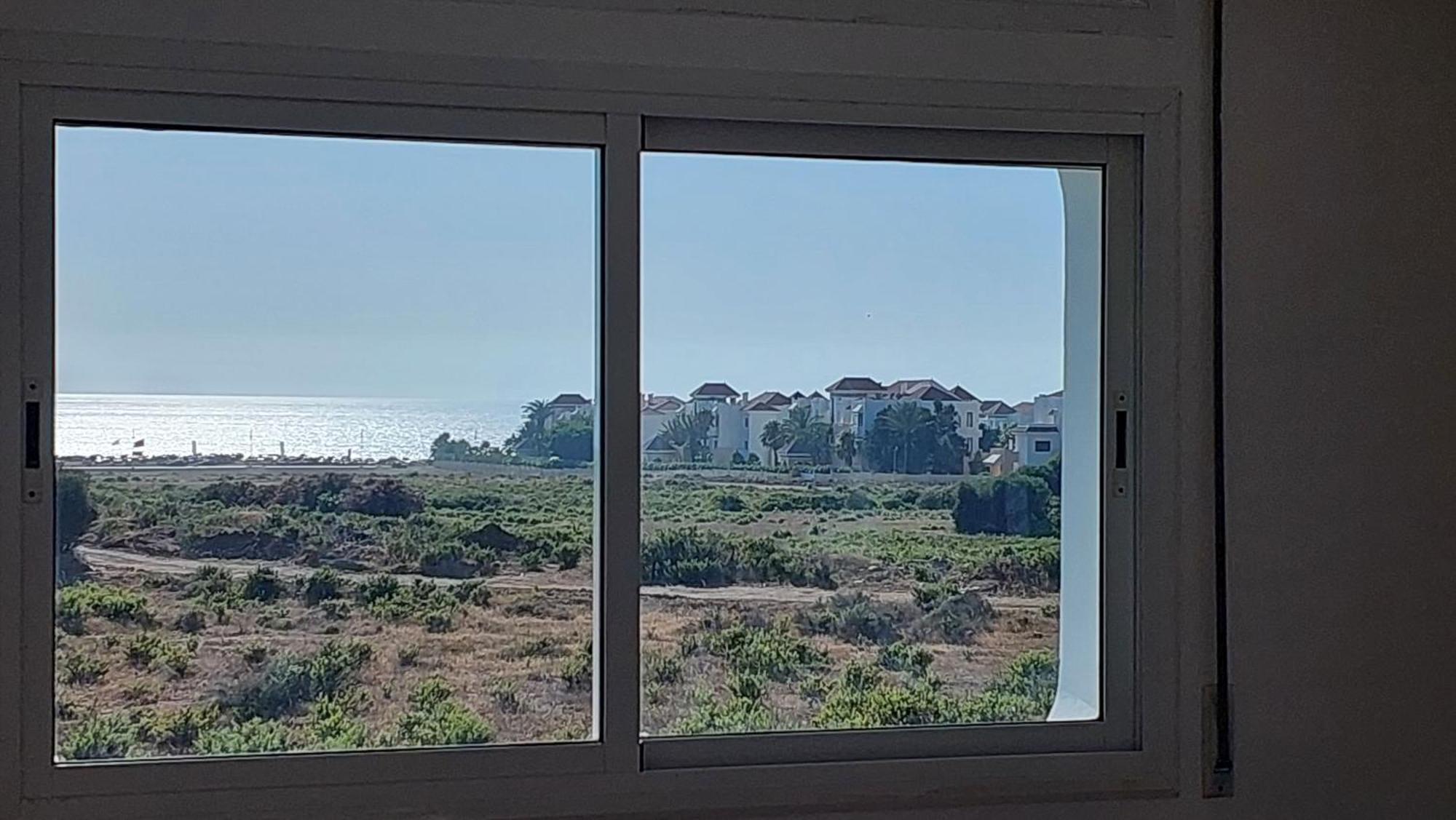 Appartement Avec Piscines, Vue Sur Mer Et Acces A La Plage A Achakar Hill, Tanger. Exterior foto